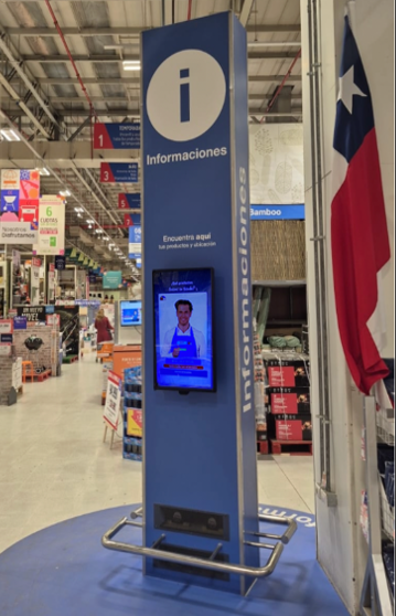 Pedro en tótem Sodimac